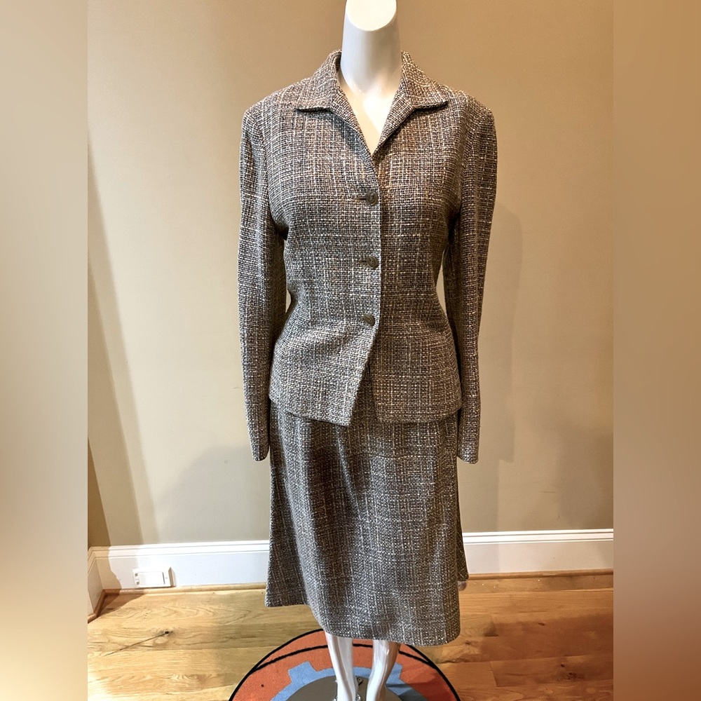 Suit up in lovely color blend of Carolina blue, tan and cream